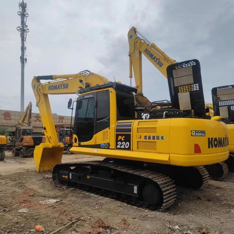 Χρησιμοποιούμενος εξορυκτής Komatsu PC220-8 μεταχειρισμένος εξορυκτής 22 τόνων μεσαίου τύπου