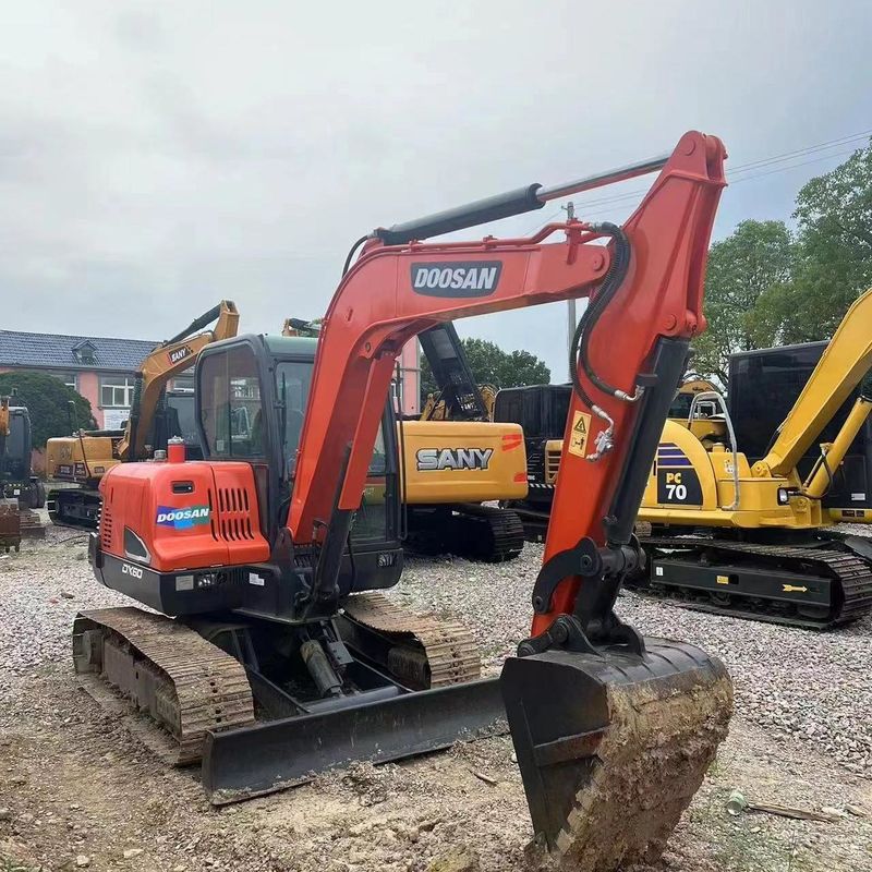 Χρησιμοποιούμενος εξορυκτής Doosan Digger DX60 μεταχειρισμένος εξορυκτής μικρού τύπου μικρού τύπου
