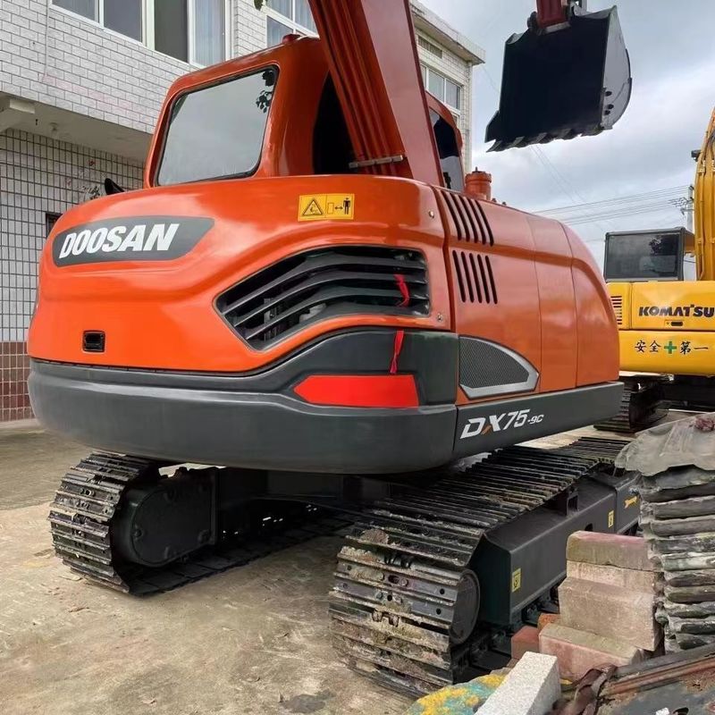 Χρησιμοποιούμενος εξορυκτής Doosan DX75 μεταχειρισμένος εξορυκτής μικρής χωρητικότητας 7,5 τόνων