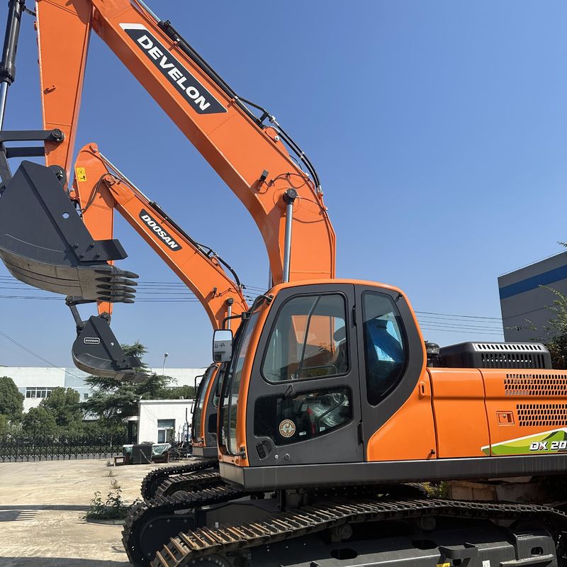 Χρησιμοποιούμενος Doosan Digger DX205 μεταχειρισμένος εκσκαφέας 21 τόνων μεσαίου τύπου