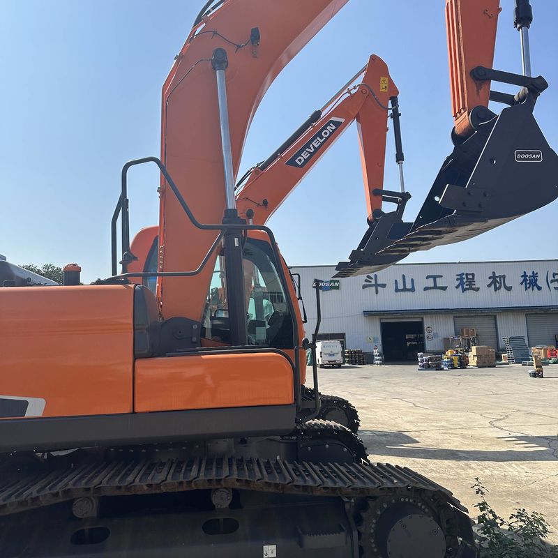 Χρησιμοποιούμενος Doosan Digger DX215-9ACE μεταχειρισμένος 21.5t μεσαίου τύπου σκαφιστής