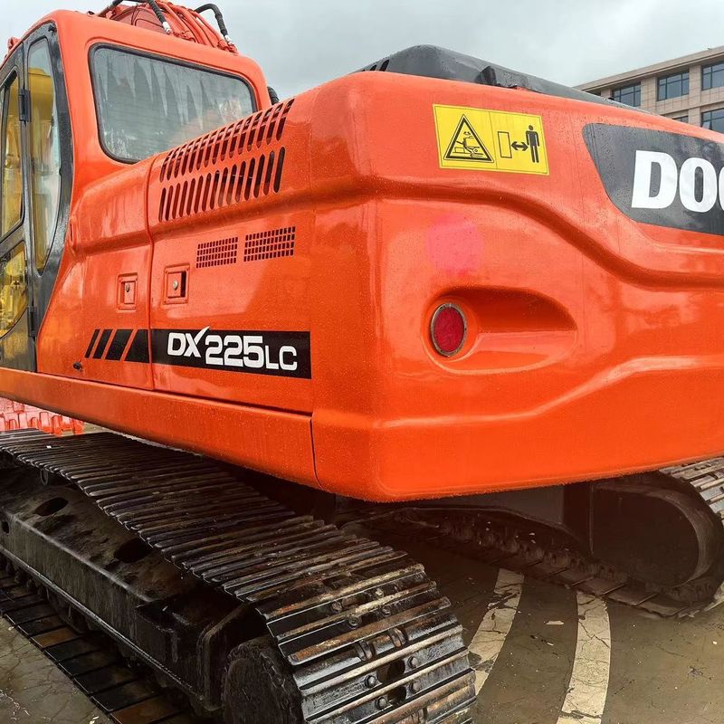Χρησιμοποιούμενος Doosan Digger DX225LC μεταχειρισμένος εκσκαφέας μεσαίου τύπου 22.5ton