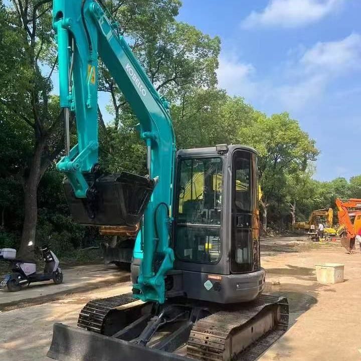 Χρησιμοποιούμενος εξορυκτής Kobelco SK55 μεταχειρισμένος εξορυκτής μικρού τύπου μικρού τύπου