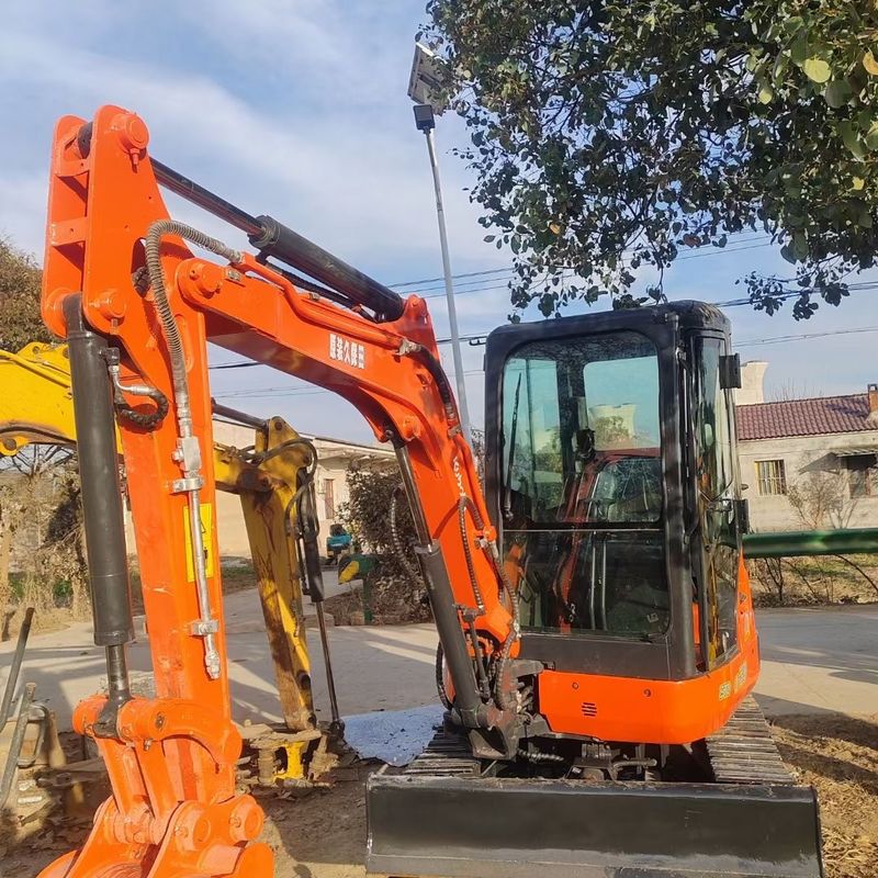 Χρησιμοποιούμενος εξορυκτής Kubota Digger U30 μεταχειρισμένος εξορυκτής μικρού τύπου 3 τόνων