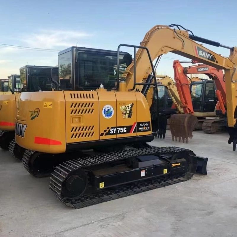 Χρησιμοποιούμενος εξορυκτής SANY Digger SY75 μεταχειρισμένος εξορυκτής μικρού τύπου 7,5 τόνων