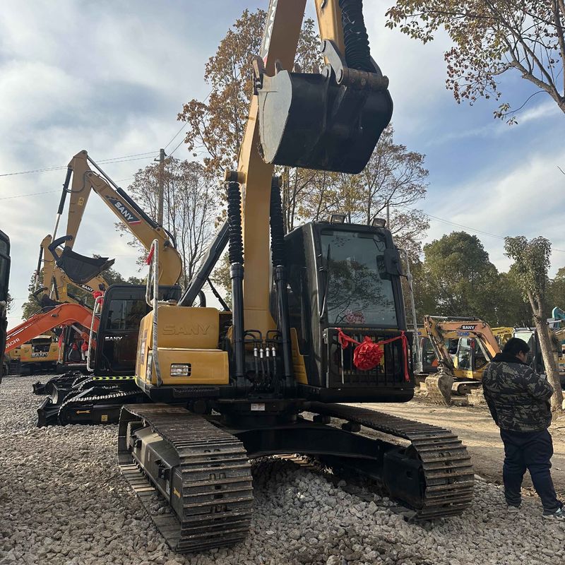 Χρησιμοποιούμενος SANY Digger SY135C μεταχειρισμένος 13.5 σε μικρού τύπου Mini Crawler Excavator