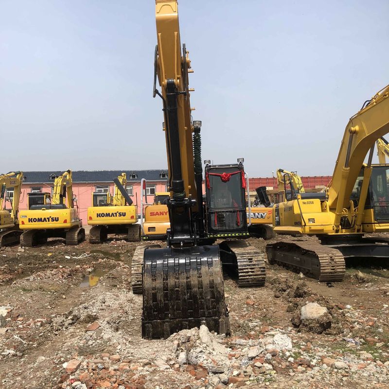Χρησιμοποιούμενο SANY Digger SY215C μεταχειρισμένο 21.5 σε μεσαίου τύπου σκάφος