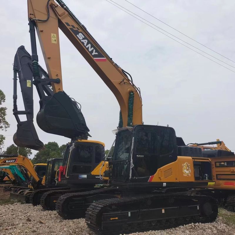 Χρησιμοποιούμενο SANY Digger SY235C μεταχειρισμένο 23.5 σε μεσαίου τύπου σκάφος
