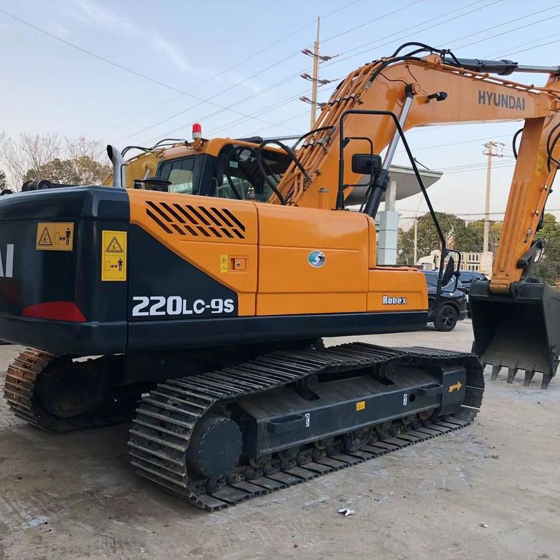 Χρησιμοποιούμενος υγιεινός σκάφτης R220-9S μεταχειρισμένος 22 τόνων μεσαίου τύπου σκάφτης