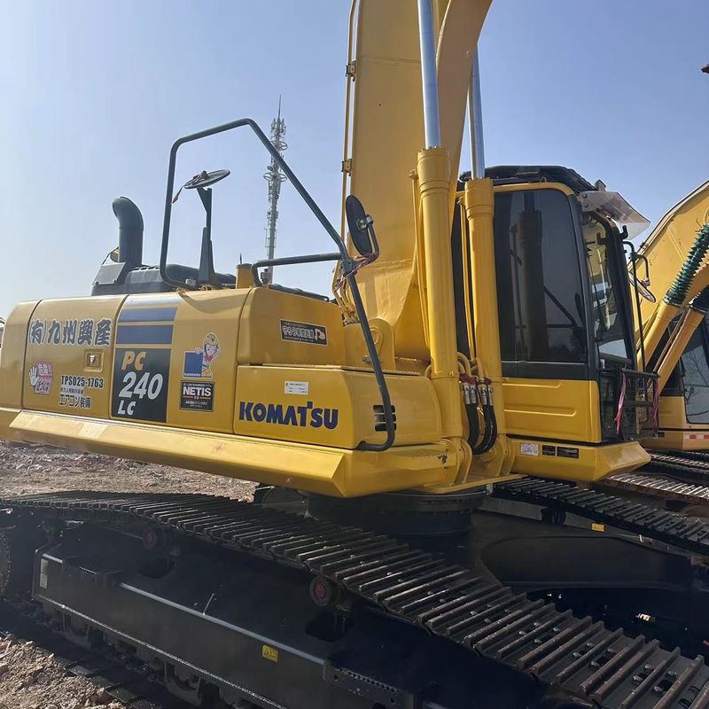 Χρησιμοποιούμενος εξορυκτής Komatsu PC240-8 Χρησιμοποιούμενος εξορυκτής μεσαίου τύπου 24 τόνων