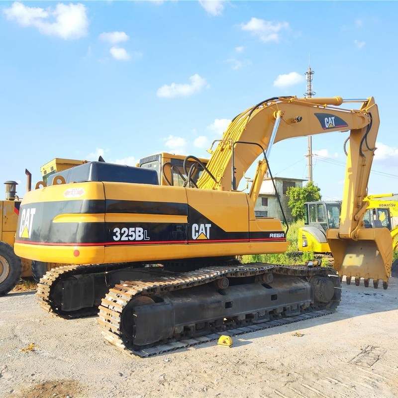 2ο χειριστήριο CAT 325BL Εκσκαφέας Τραπεζίτης Μηχανών 25 Τόνων 125,3kw με 1.1m3 κουβά