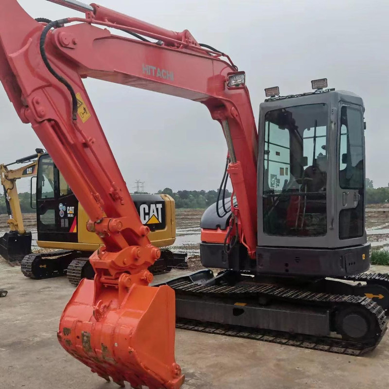 5 τόνων Μίνι ντίζελ Used Excavator Hitachi ZX55 Pre Owned Crawler 38.23HP manual
