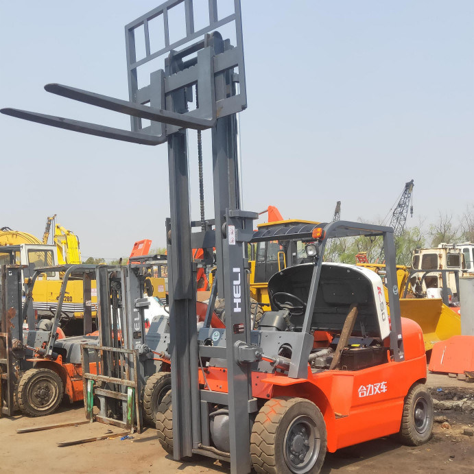 2nd Hand K50 Heli 5 Ton Forklift Tripod Lift Για Αποθήκη Μέγιστο ύψος ανύψωσης 3m