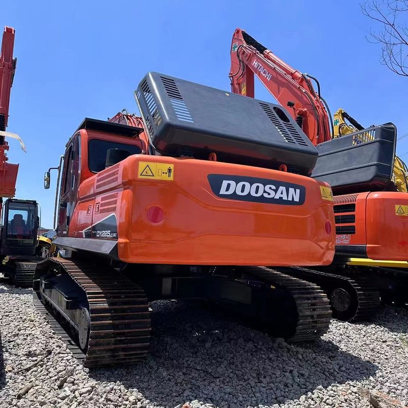 Χρησιμοποιούμενος Doosan Digger DX225 μεταχειρισμένος εκσκαφέας μεσαίου τύπου 22.5ton