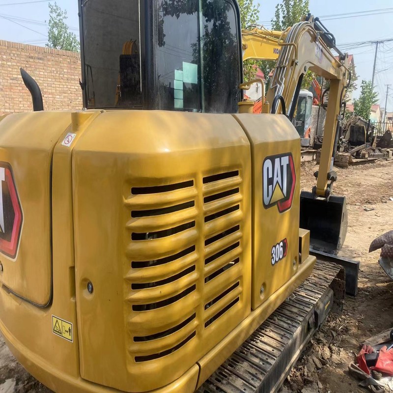 Χρησιμοποιούμενος εκσκαφέας CAT 306E 6 τόνων χρησιμοποιούμενος εκσκαφέας 34,7kw με κουβά 0,25m3
