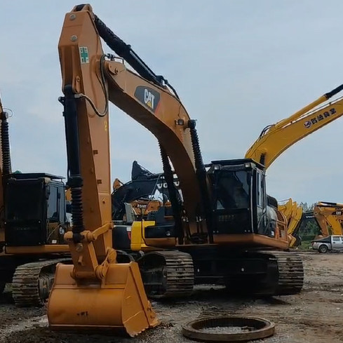 Μεγάλη μεταχειρισμένη εκσκαφέας CAT 330D2 30 τόνων Crawler Digger 156kw με 1.54m3 κουβά