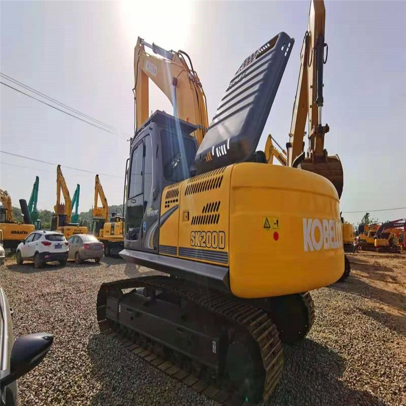 Χρησιμοποιούμενος Kobelco Digger SK200-8 μεταχειρισμένος εκσκαφέας 20 τόνων