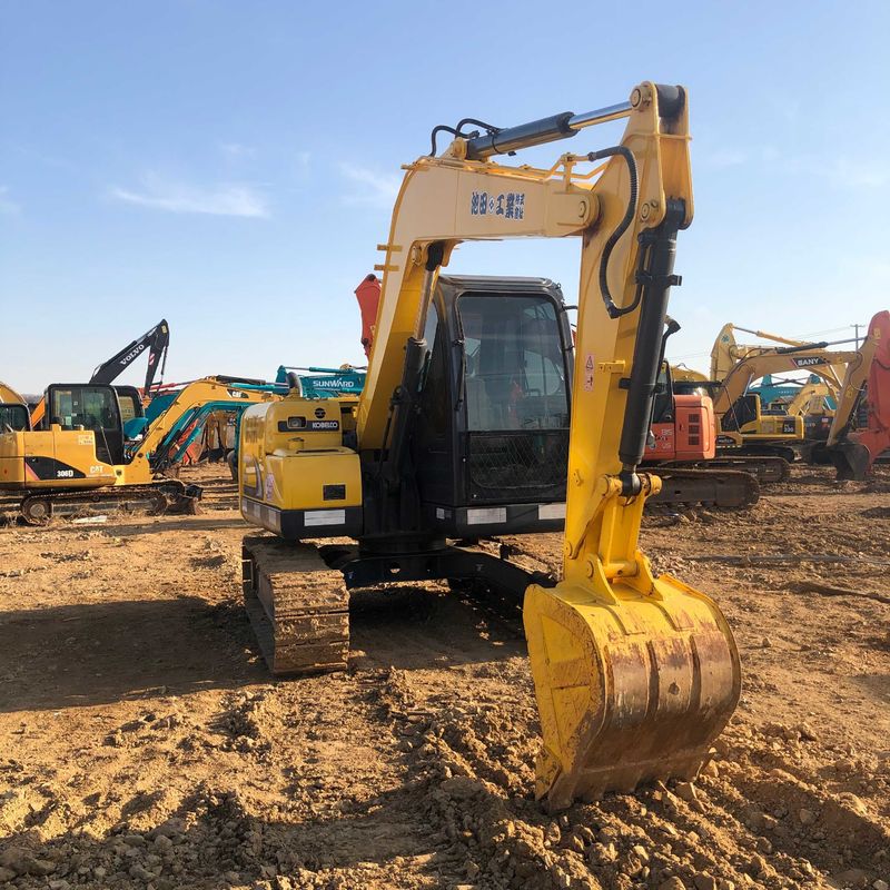 Χρησιμοποιούμενος εκσκαφέας Kobelco Digger SK75 μεταχειρισμένος Mini Excavator για μικρομεσαία εργασίες