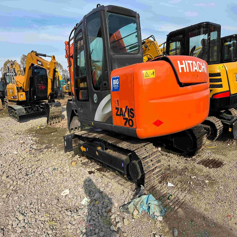 Χρησιμοποιούμενος Mini Excavator Hitachi ZX70 Χρησιμοποιούμενος 7t Original Crawler Tracked Digger 39kw