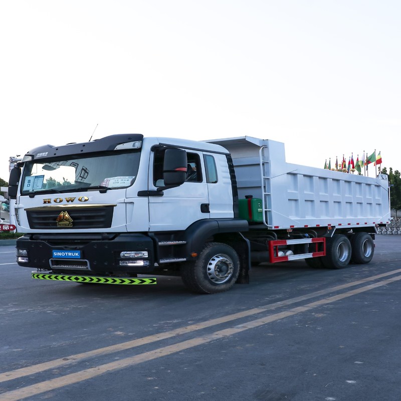 Μεταχειρισμένο Dump Truck Howo T5G Sinotruk Howo 6x4 Tipper 10 Wheeler χωρητικότητας 30m3