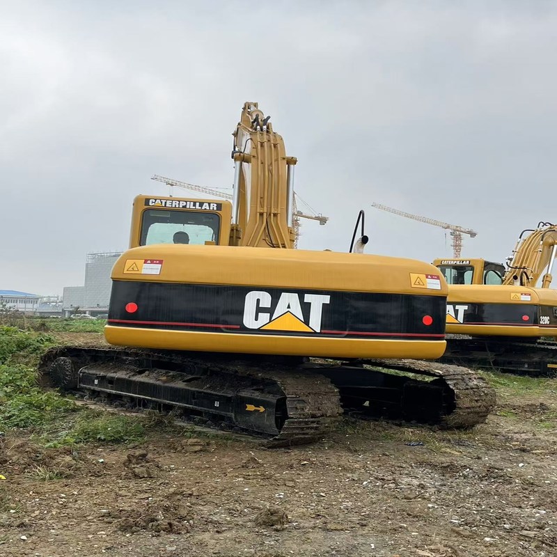 Μεταχειρισμένο εκσκαφέας CAT 320C Μεταχειρισμένο 20ton Crawler Digger 110kw με κάδο 0,8m3