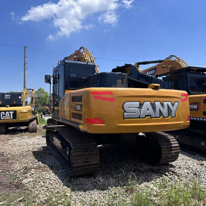Χρησιμοποιούμενο SANY Digger SY215C μεταχειρισμένο 21.5 σε μεσαίου τύπου σκάφος