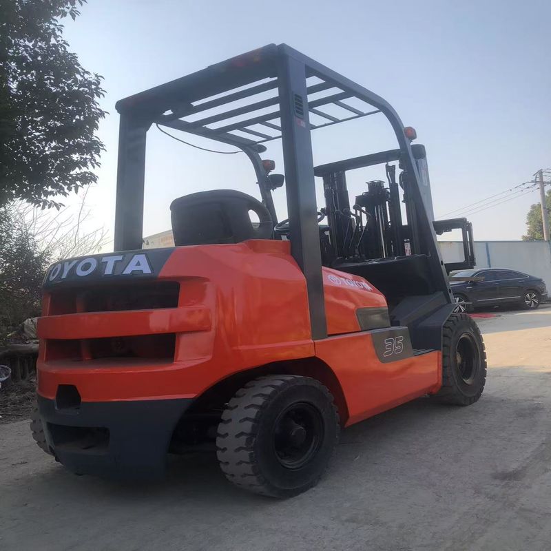 Ντίζελ Τούελ Toyota Χρησιμοποιούμενο φορτηγό 3,5 τόνων 3,5 Μάστ με πλευρική μετατόπιση