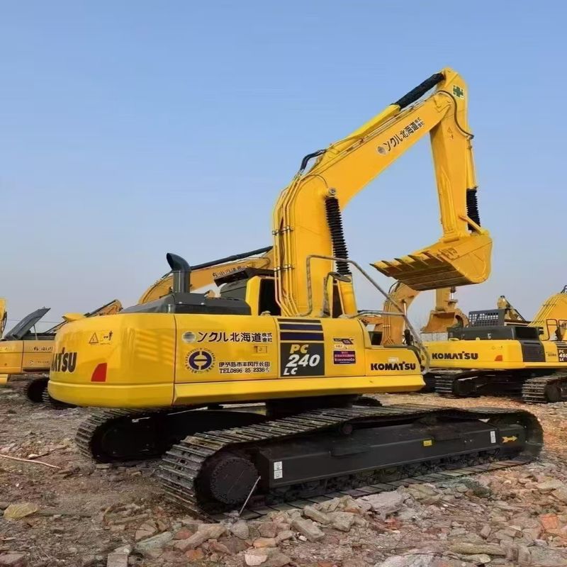 Χρησιμοποιούμενος εξορυκτής Komatsu PC240 Χρησιμοποιούμενος εξορυκτής μεσαίου τύπου 24 τόνων